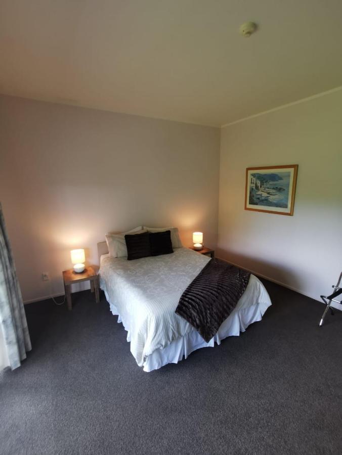 Matakohe House Bed & Breakfast Екстериор снимка